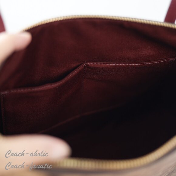 NWT Coach CX587 Fiona Tote Bag In Signature Canvas Horse & Carriage Print - Picture 11 of 11